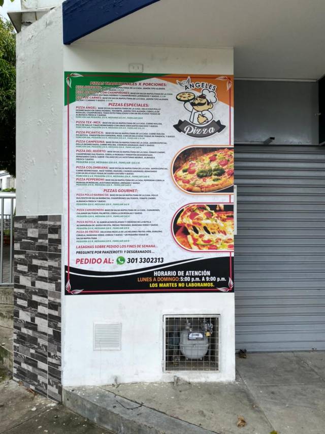 Negocio Pizzería ubicado en Fontana Real sobre la via