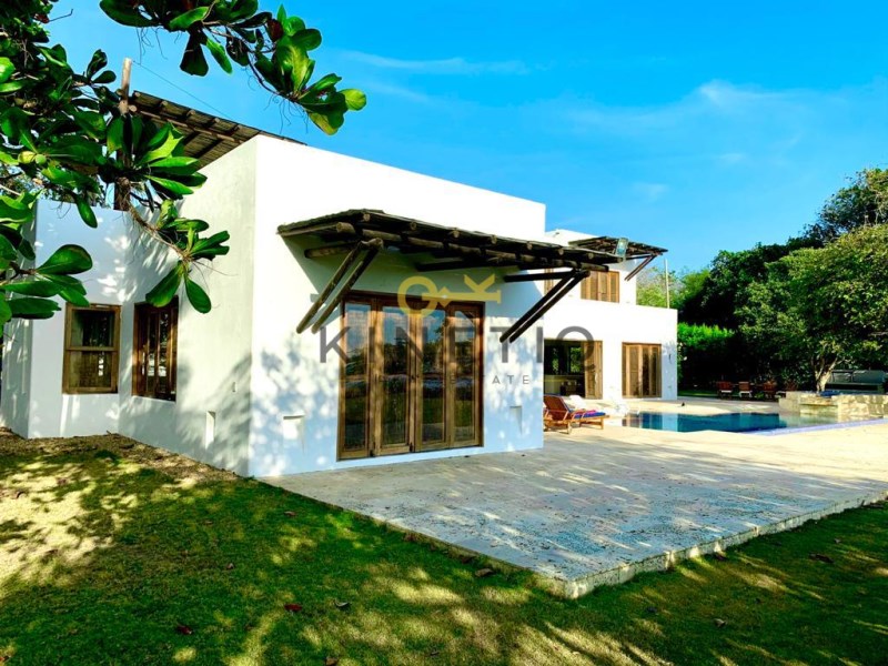 Espectacular casa de playa en venta Punta Canoa