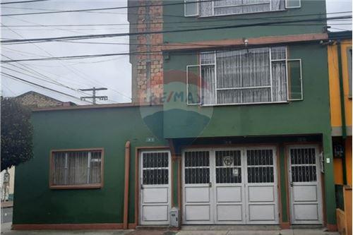 Vende Casa Esquina Prado Pinzon. Lote 116 M2
