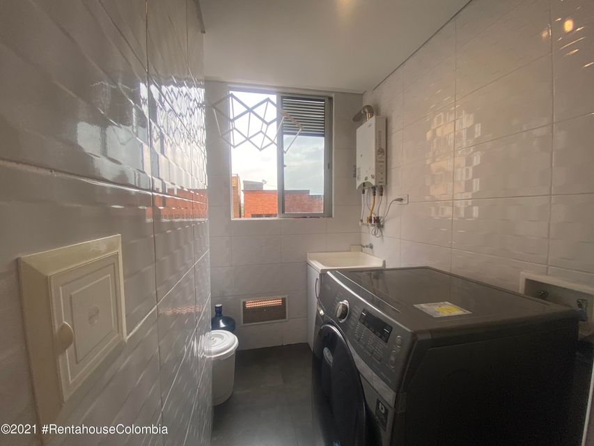 Apartamento en  Cedritos(Bogota) CO: 22-32