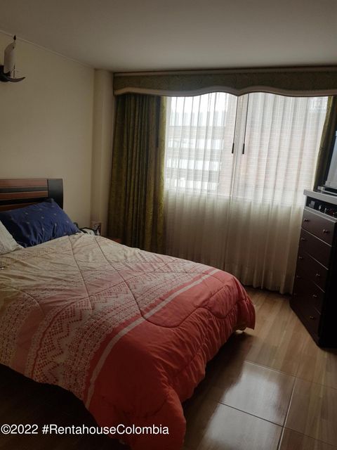 Apartamento en  San Felipe(Bogota) RAH CO: 22-2420