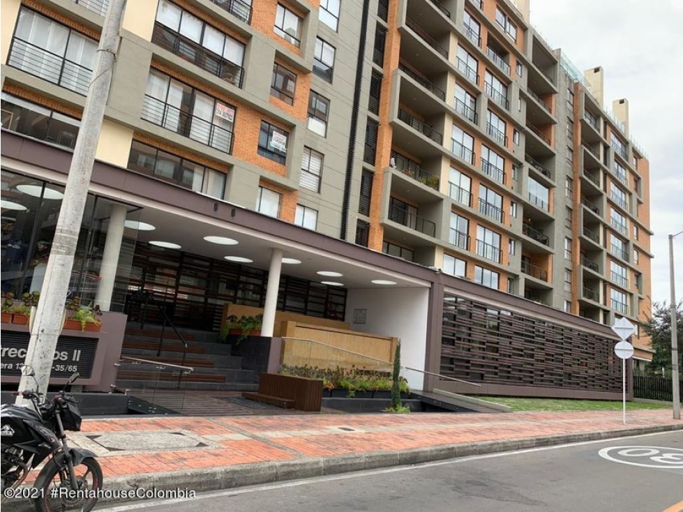 Apartamento en  Cedritos(Bogota) RAH CO: 23-34