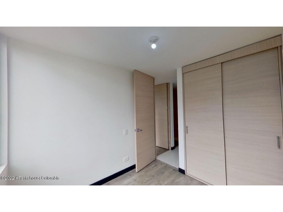 Apartamento en  Tuna(Bogota) RAH CO: 23-320