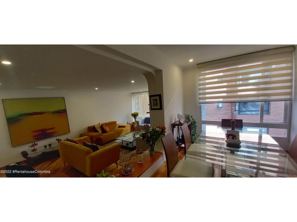 Vendo Apartamento en  La Cabrera(Bogota)S.G. 23-1143