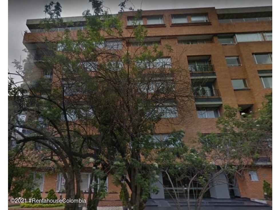Apartamento en  La Carolina(Bogota) RAH CO: 23-665