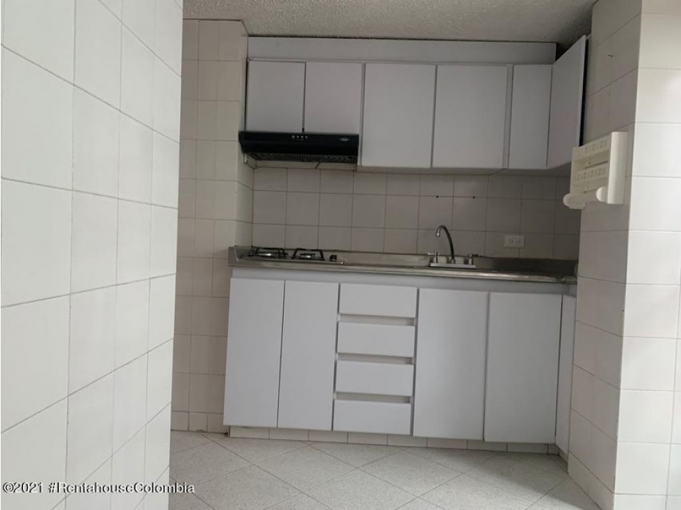 Apartamento en  Chapinero Alto RAH CO: 23-1348