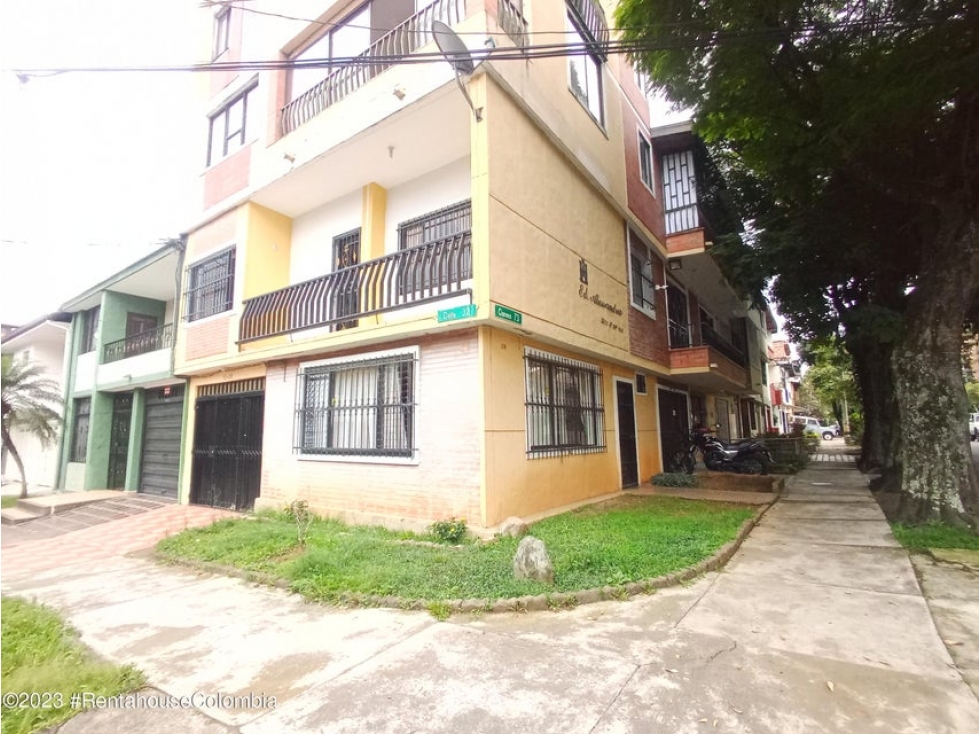 Apartamento en  Belen Rosales RAH CO: 24-644