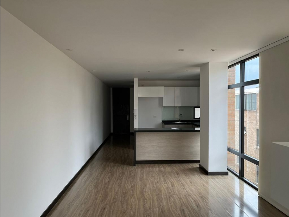 Arriendo apartamento en Santa Bárbara 90 m2 + 4.5 m2 de terraza.