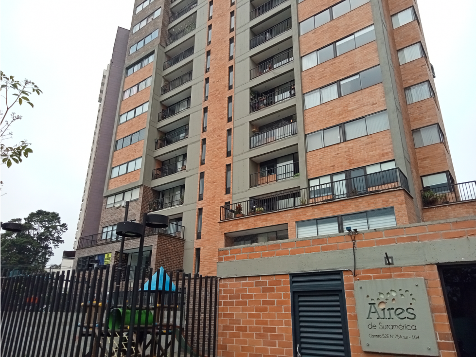Apartamento en Aires de Suramérica