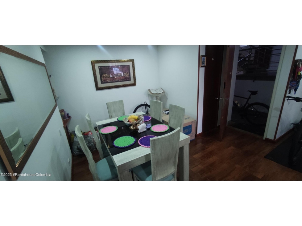 Apartamento en  Mazuren(Bogota) RAH CO: 24-680