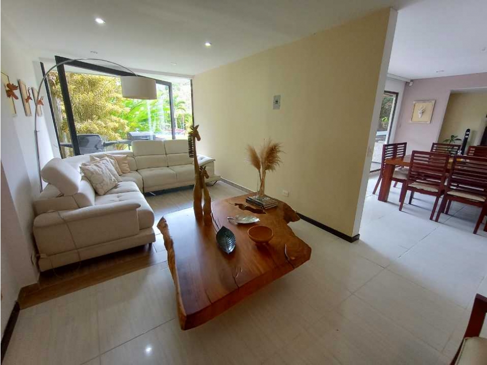Casa campestre en venta sector Cerritos Pereira cod 5947623