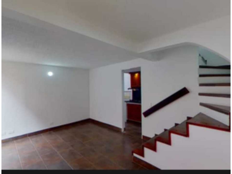 Se vende casa en Bogotá Redil de Castilla 3